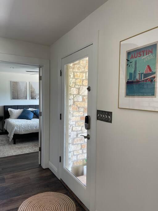 Lakeview Bungalow-Access To Lake, Pool, Gym, &Park Lago Vista Exteriör bild